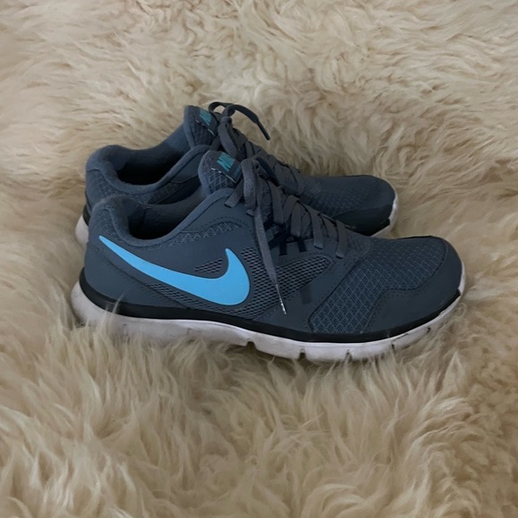 Nike Flex Experience RN 3 Gray/Blue Running Shoes - Picture 3 of 9